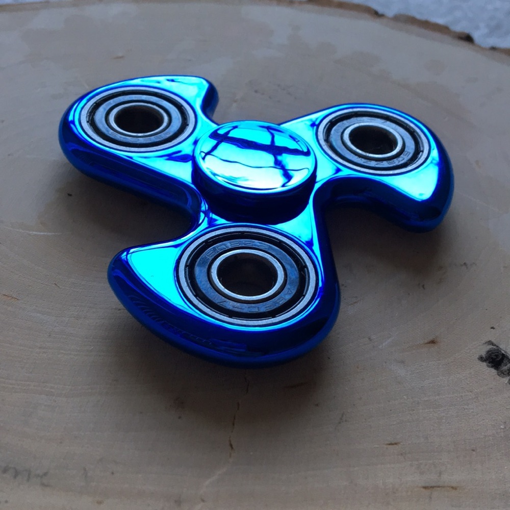 Fidget spinner